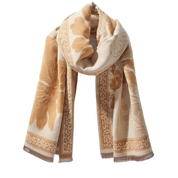 Chico's Large Floral Jacquard OblongLarge Scarf New $49 Romantic - Picture 2 of 9